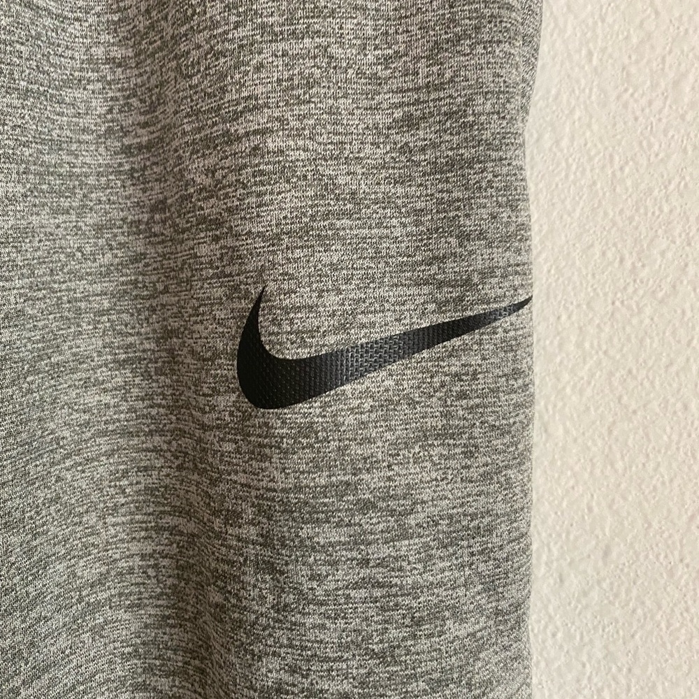 Nike Mamba Sports Academy Kobe Bryant Joggers Pants Gray Men’s Small Authentic - Picture 4 of 7
